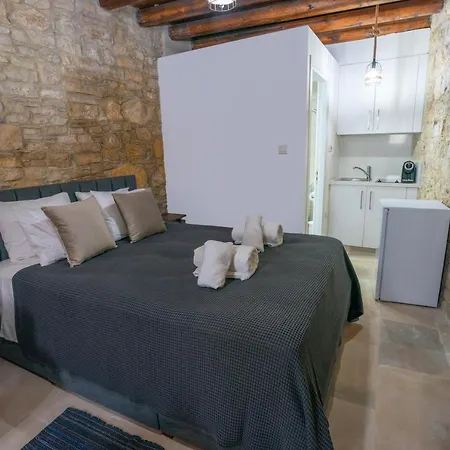 Eidyllio Luxury Όμοδος