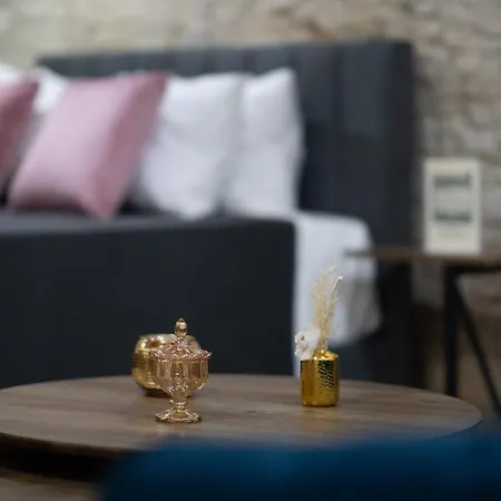 Eidyllio Luxury בית כפרי אומודוס