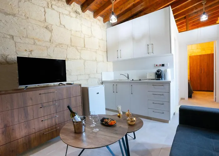 Eidyllio Luxury * Ómodosz